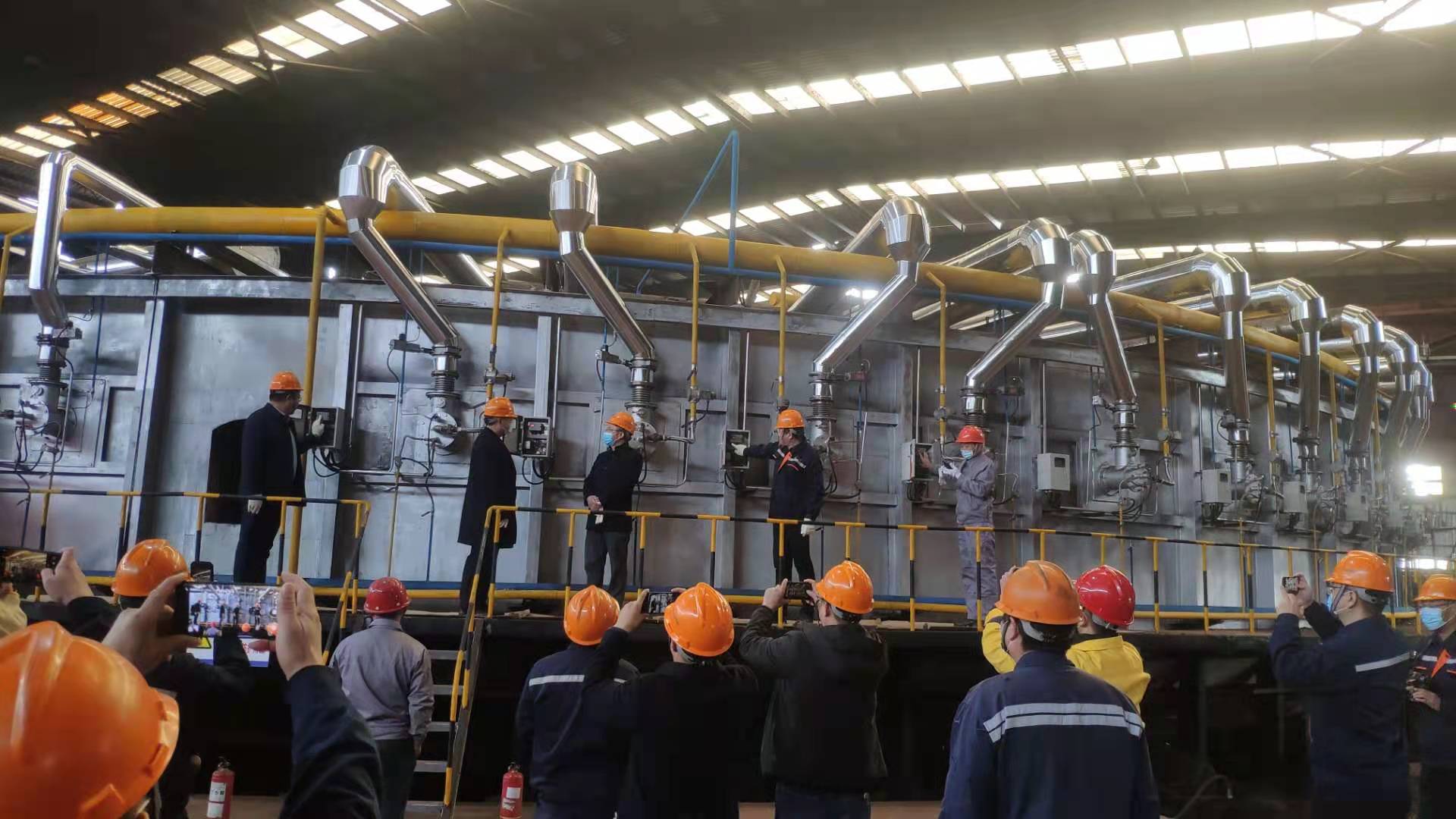 淮安振達鋼管28米環(huán)形爐煤改氣工程順利竣工點火